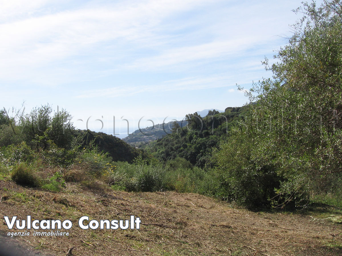 Rudere con terreno Santa Margherita Lipari
