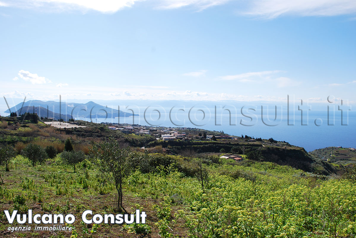Terreno edificabile con progetto approvato Lipari