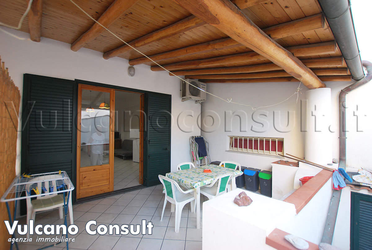 Vendesi Canneto appartamentino