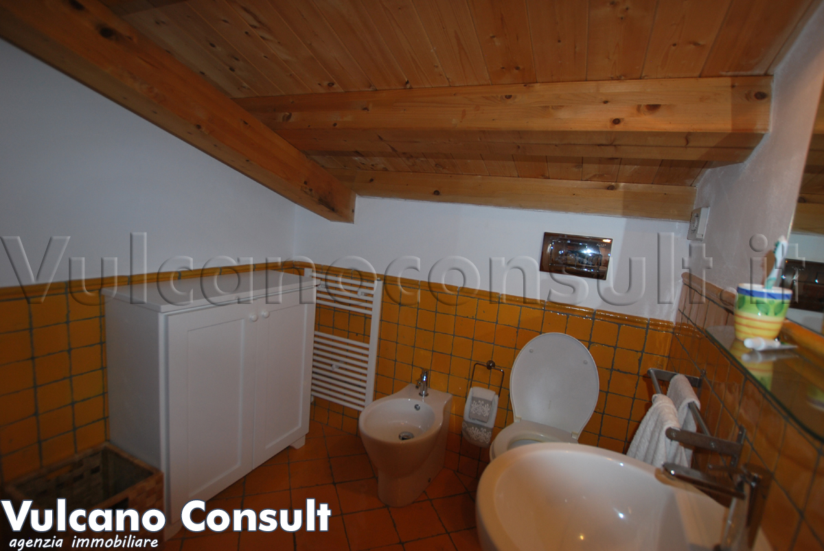 Bagno con doccia